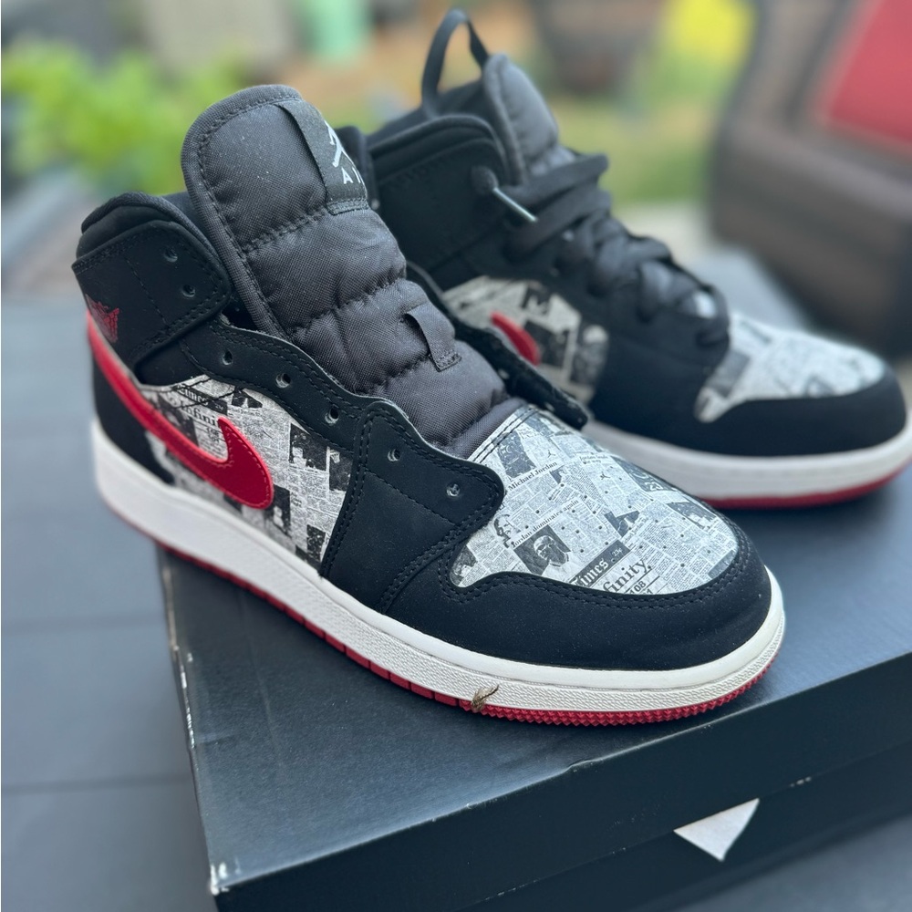 Good quality, worn once.